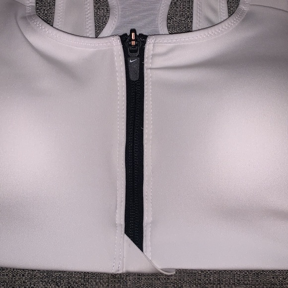 New Nike Dri-Fit Sports Bra - Picture 7 of 14